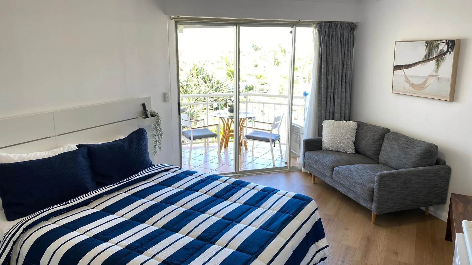 Apartmán Beachfront Top Floor Resort Queen Studio At Alex Beach Resort Alexandra Headland